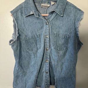 Vintage 90s Dress Barn Light Wash Denim Button-Up Shirt Vest Coquette Girly